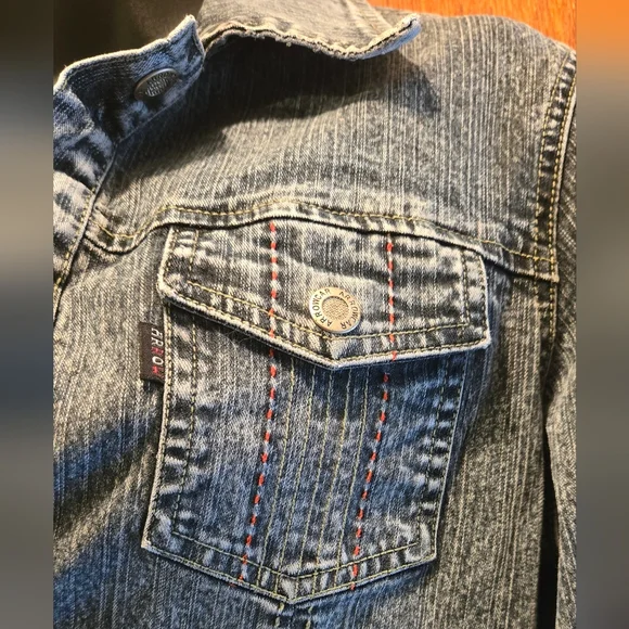 HOST PICK!๐๐Arrow Car stretchy Denim Jacket with snaps szL - Picture 4 of 8